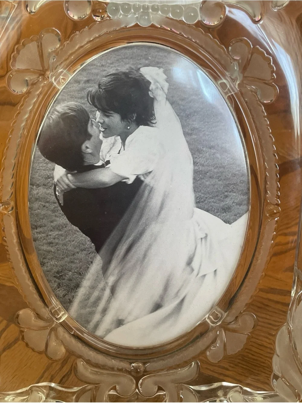 Mikasa “Princess” 5x7 Crystal Wedding Picture Frame Clear & Frosted. Germany NWT